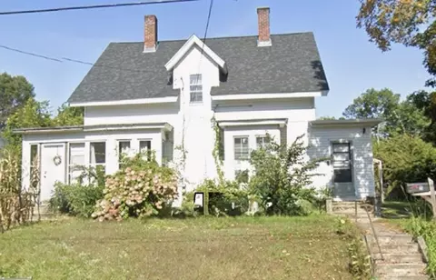 Exterior - 7 Pleasant St, Ware, MA 01082 photo 1 of 4