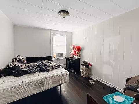Bedroom - 28 Meadow St, Fall River, MA 02720 photo 9 of 10