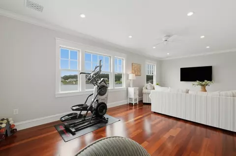 Other - 8 Onset Ave, Buzzards Bay, MA 02532 photo 4 of 10