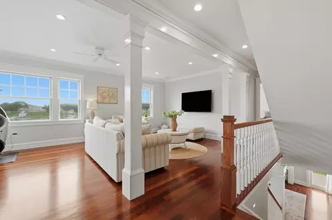 Other - 8 Onset Ave, Buzzards Bay, MA 02532 photo 3 of 10