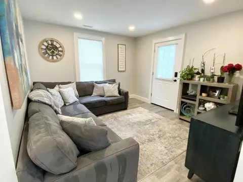 Living - 5 Ferdinand St, Worcester, MA 01603 photo 2 of 4