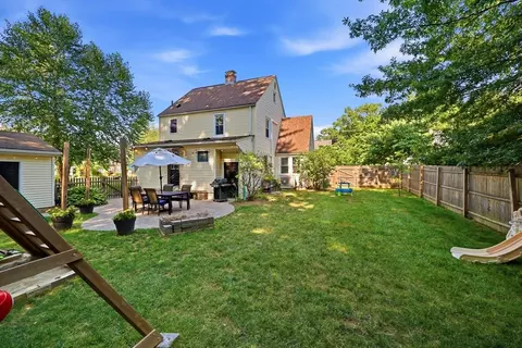Exterior - 20 Ashbrook St, Springfield, MA 01118 photo 7 of 11