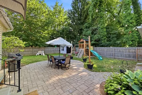 Exterior - 20 Ashbrook St, Springfield, MA 01118 photo 4 of 11