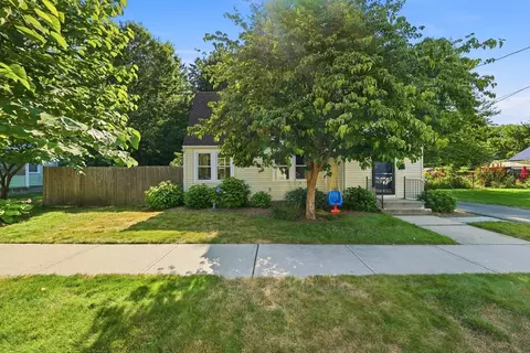 Exterior - 20 Ashbrook St, Springfield, MA 01118 photo 10 of 11