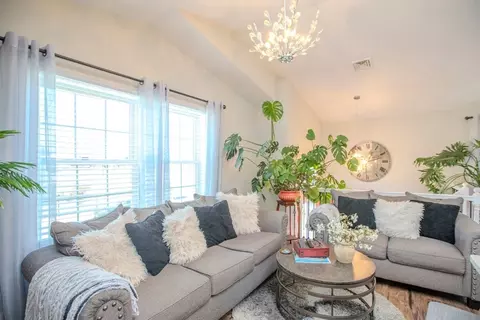 Living - 58 Manchester St, Fall River, MA 02721 photo 1 of 1