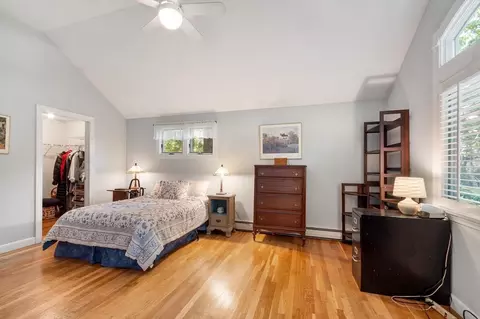 Bedroom - 5 Hemlock St, Beverly, MA 01915 photo 1 of 6
