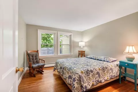 Bedroom - 5 Hemlock St, Beverly, MA 01915 photo 3 of 6