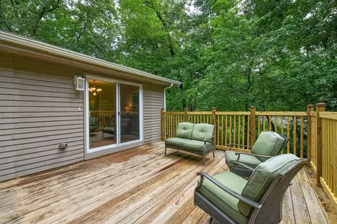 Exterior - 45 Neck Hill Rd, Mendon, MA 01756 photo 5 of 10