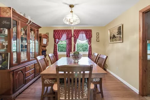 Dining - 10 Roberta Dr, Wareham, MA 02532 photo 2 of 2