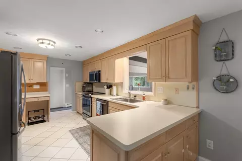 Kitchen - 6 Wentworth Rd, Canton, MA 02021 photo 2 of 3