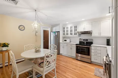 25 Lisa Ln, Reading, MA 01867 photo 14