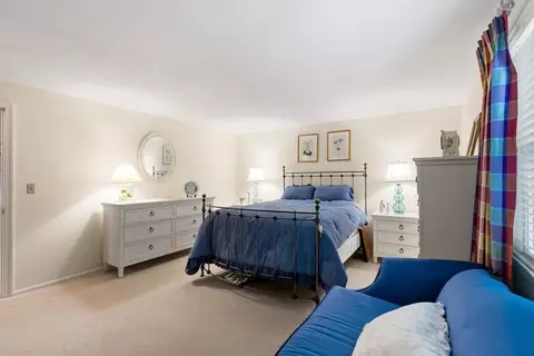 25 Lisa Ln, Reading, MA 01867 photo 21