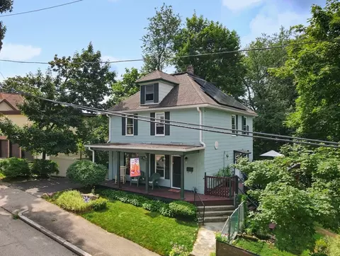 Exterior - 36 Laurier St, Worcester, MA 01603 photo 4 of 5