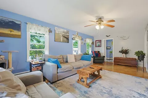 Living - 36 Laurier St, Worcester, MA 01603 photo 4 of 4
