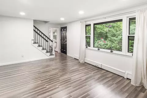 Living - 9 Colonial Rd, Sutton, MA 01590 photo 1 of 3