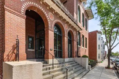 Exterior - 486 E 3rd St #8, Boston, MA 02127 photo 2 of 4