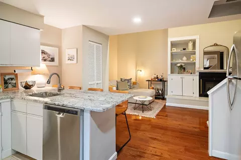 356-358 Main St #12, Charlestown, MA 02129
