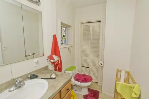 Bath - 34 E School St, West Springfield, MA 01089 photo 1 of 3