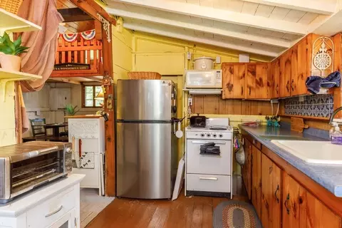 Kitchen - 12 King Rd, Phillipston, MA 01331 photo 2 of 3