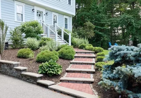 Exterior - 137 Peterson Path, Marshfield, MA 02050 photo 3 of 15