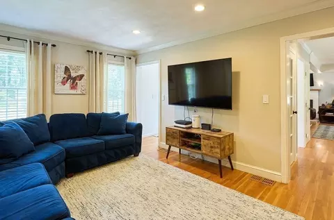 Living - 137 Peterson Path, Marshfield, MA 02050 photo 3 of 3