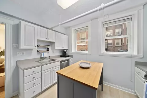 Kitchen - 12 James St #B, Brookline, MA 02446 photo 3 of 4