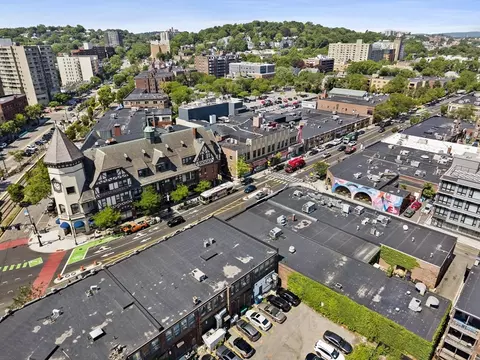 View/Area - 12 James St #B, Brookline, MA 02446 photo 9 of 10