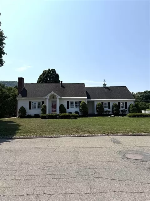 Exterior - 6 Gross Ln, Easthampton, MA 01027 photo 9 of 13