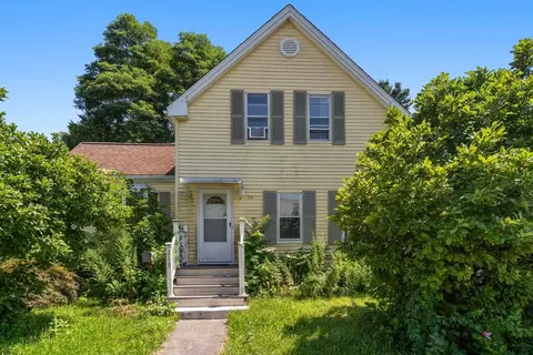 210 School St, Stoughton, MA 02072