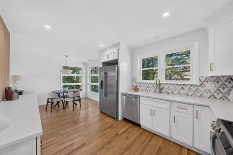 Kitchen - 8 Everett St, Wakefield, MA 01880 photo 3 of 3