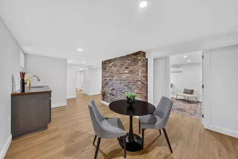 Dining - 8 Everett St, Wakefield, MA 01880 photo 2 of 2