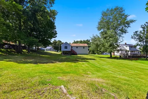 Exterior - 359 Howe St, Methuen, MA 01844 photo 4 of 5