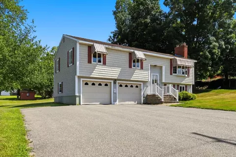 Exterior - 359 Howe St, Methuen, MA 01844 photo 2 of 5