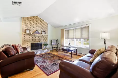Living - 359 Howe St, Methuen, MA 01844 photo 1 of 4