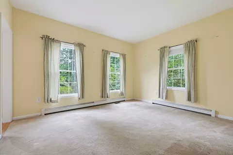 Bedroom - 30 Pearl St, Upton, MA 01568 photo 1 of 10