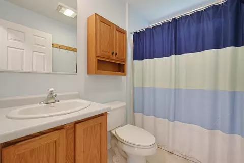 Bath - 30 Pearl St, Upton, MA 01568 photo 3 of 3