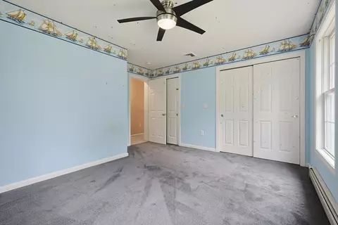 Bedroom - 30 Pearl St, Upton, MA 01568 photo 6 of 10