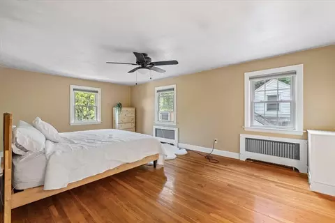 Bedroom - 30 Saint Elmo Rd, Worcester, MA 01602 photo 1 of 4