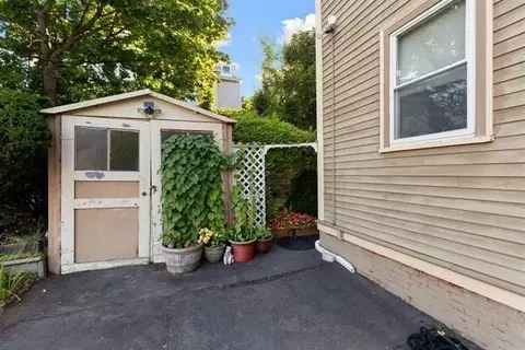Exterior - 52 Eastern Ave, Lynn, MA 01902 photo 7 of 8