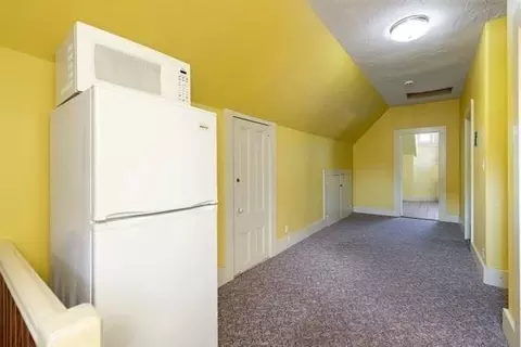 Entry Way - 52 Eastern Ave, Lynn, MA 01902 photo 6 of 6