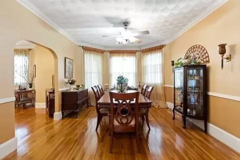 Dining - 52 Eastern Ave, Lynn, MA 01902 photo 2 of 3