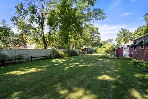 69 Mohawk Dr, Springfield, MA 01129 photo 24