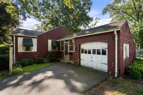 69 Mohawk Dr, Springfield, MA 01129 photo 30