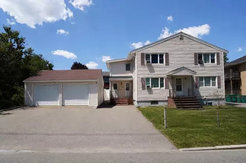 79 Pratt Ave, Lowell, MA 01851