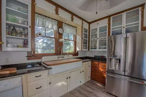 Kitchen - 896 Sandwich Rd, Bourne, MA 02561 photo 2 of 3