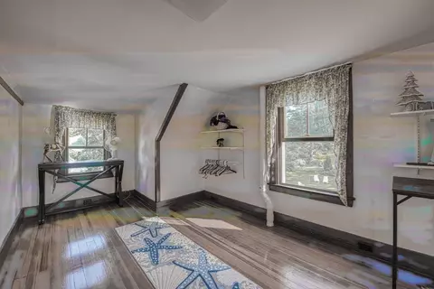 Bedroom - 896 Sandwich Rd, Bourne, MA 02561 photo 4 of 5