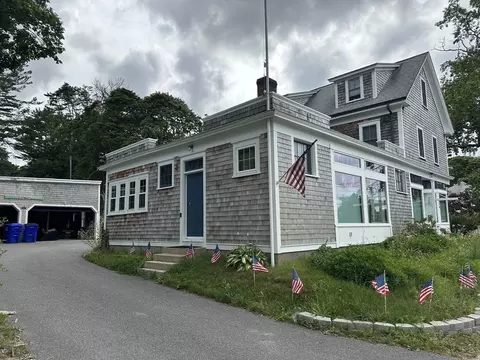 Exterior - 896 Sandwich Rd, Bourne, MA 02561 photo 1 of 4