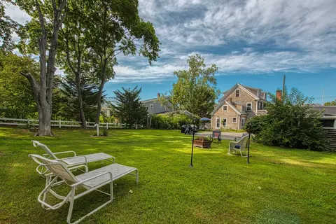 Exterior - 896 Sandwich Rd, Bourne, MA 02561 photo 12 of 14