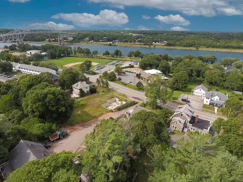 View/Area - 896 Sandwich Rd, Bourne, MA 02561 photo 4 of 12