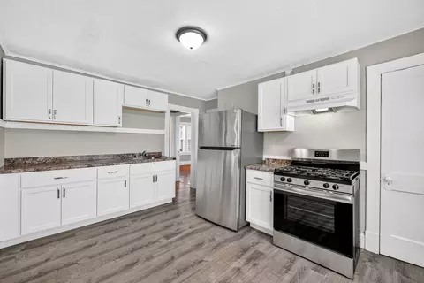 98-100 Draper St, Springfield, MA 01108 photo 8